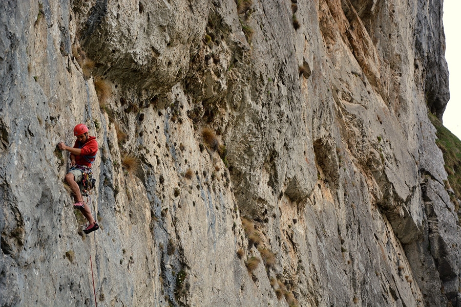 Il Viandante sul mare di nebbia, Alpi Orobie, Camillo Bussolati, Roberto Conti, Enrico Piccinelli, Gabriele Tonelli