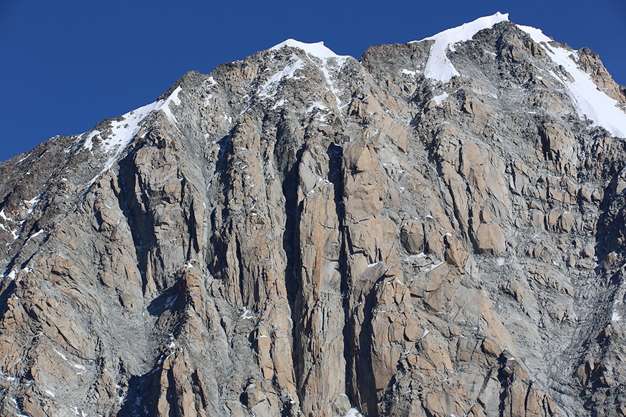 Cresta Integrale di Peutérey, Monte Bianco
