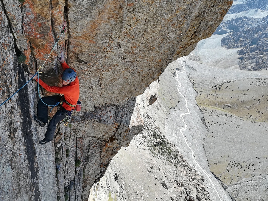 Kyrgyzstan climbing, Dimitri Anghileri, Mirco Grasso, Matteo Motta