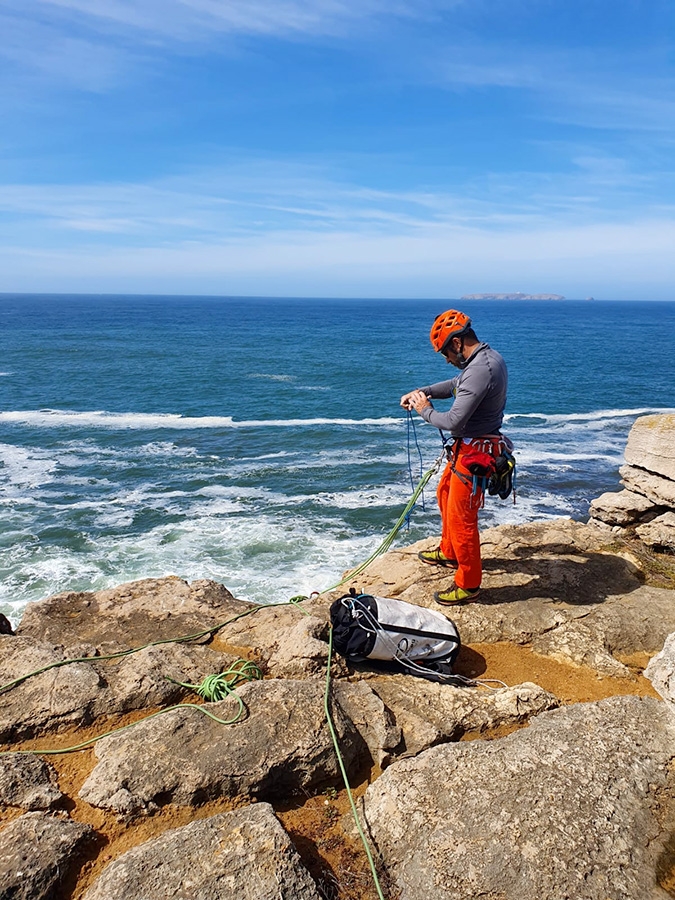 Portugal trad climbing, Giancarlo Maritano