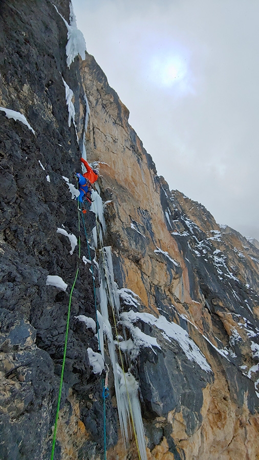 Iron Man, Torre Murfrëit, Dolomites, Santiago Padrós, Giovanni Andriano