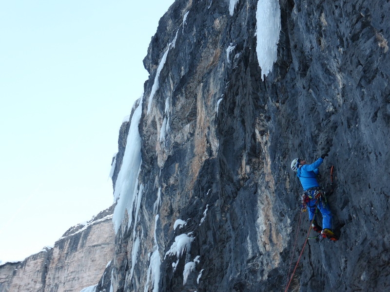Val Travenanzes Dolomites ice climbing