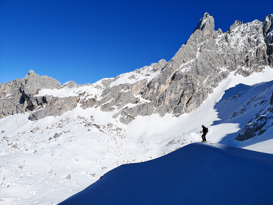 Dolomites extreme skiing