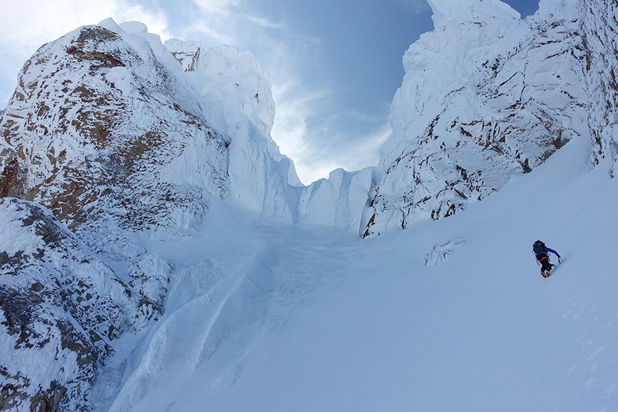 Fabian Buhl Cerro Torre paraglider