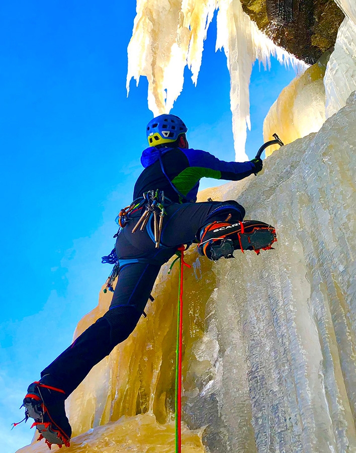 Valsavarenche ice climbing