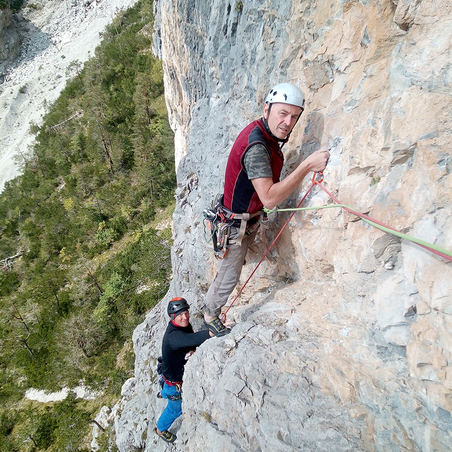 Campanile del Rifugio Pordenone, Dente del Giudizio, Monfalconi, Dolomiti Friulane