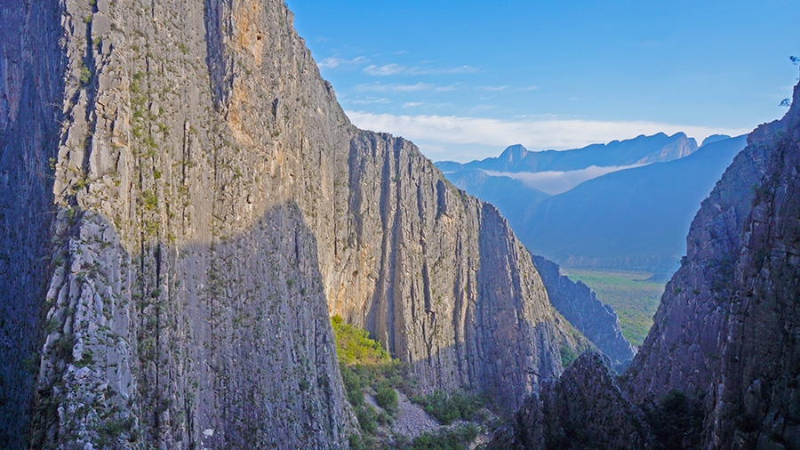 Vuelo de Fortuna, Canyon de la Sandìa, Huasteca, Messico, Rolando Larcher, Alex Catlin