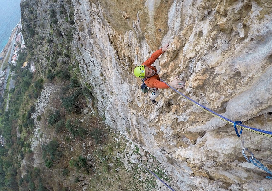 Ramage, Antro della Perciata, Palermo, Sicilia
