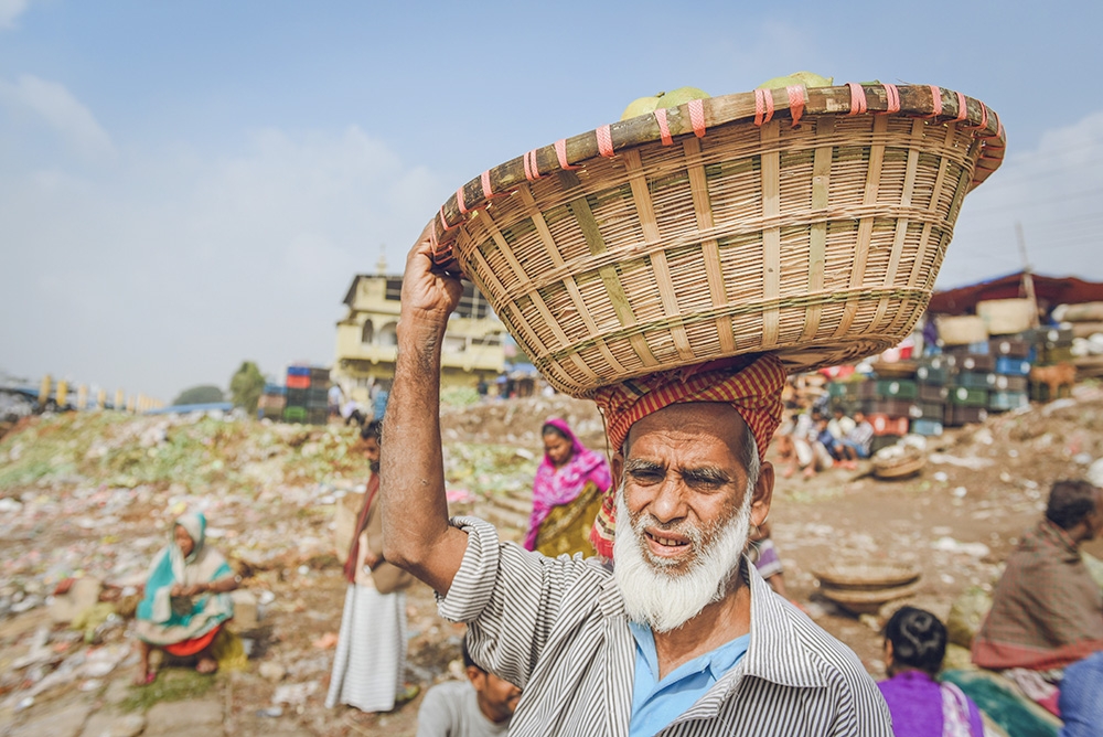 Bangladesh, Giacomo Frison, Glorija Blazinsek