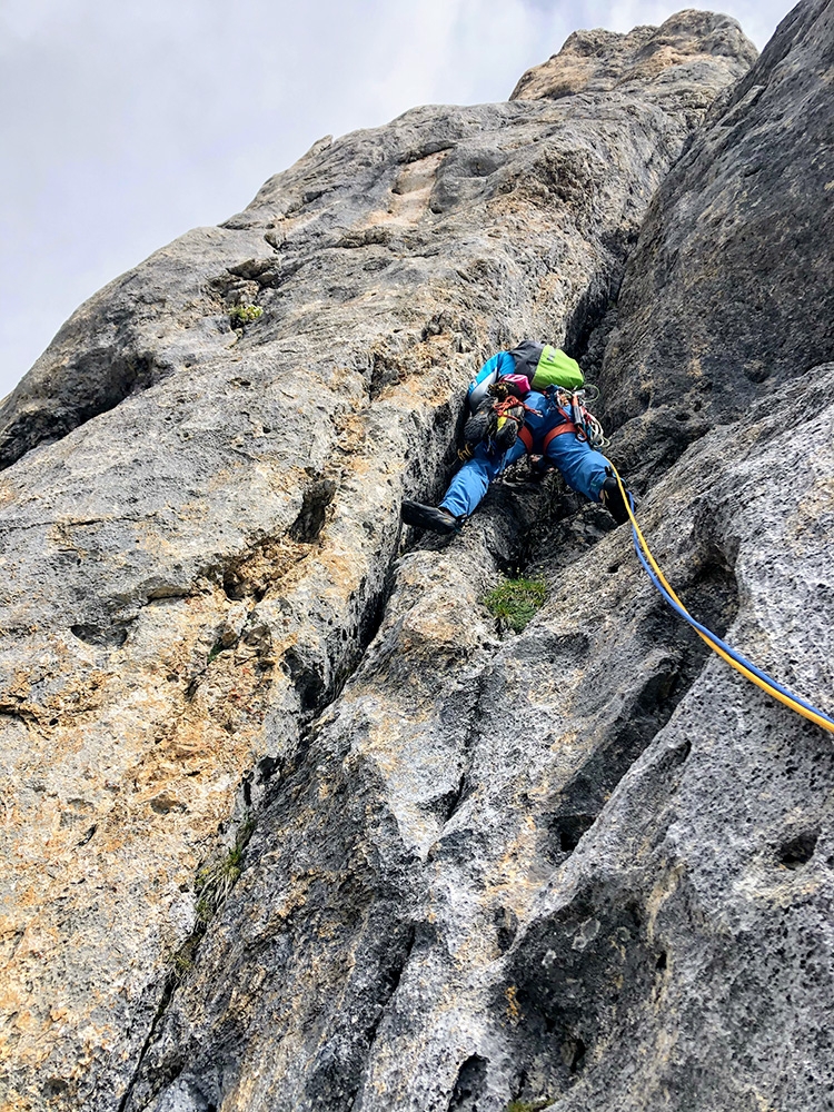 Via della Fessura Gialla, Torre Enrica del Zigolè, Dolomites, Giorgia Felicetti, Federico Dell’Antone