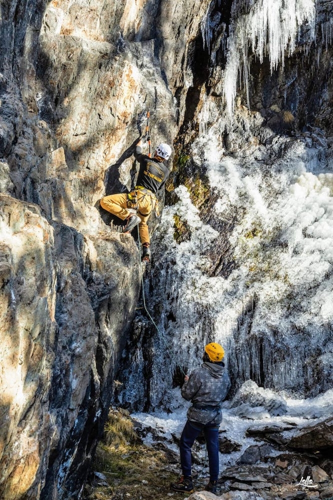 Lockdown, total dry tooling, Val Gerola, Cristiano Candiotto