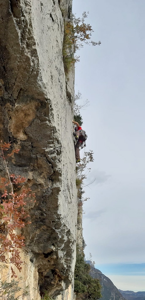 Valle del Sarca, arrampicata, Monte Casale, Il filo di Arianna, Simone Banal, Fabrizio Dellai, Alessandro Beber