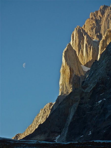 Aguja Desmochada, Patagonia