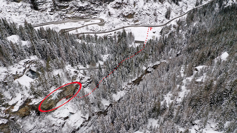 Falesia della Centrale, dry tooling in Valgrisenche, Valle d'Aosta, Matteo Giglio, Anna Torretta