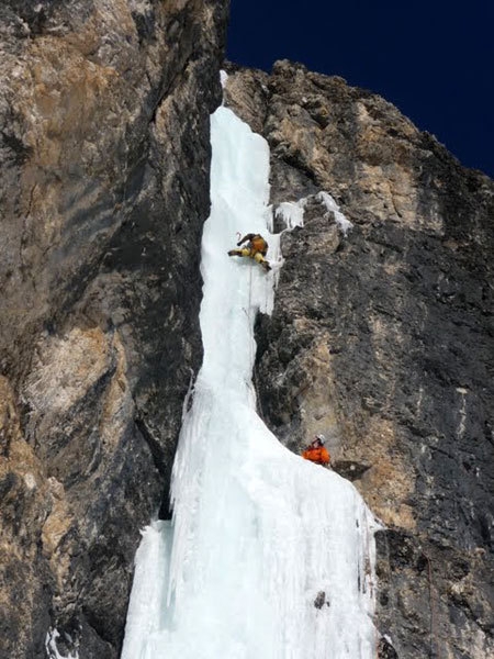 Ice climbing and dry tooling in Val di Fassa, Dolomites