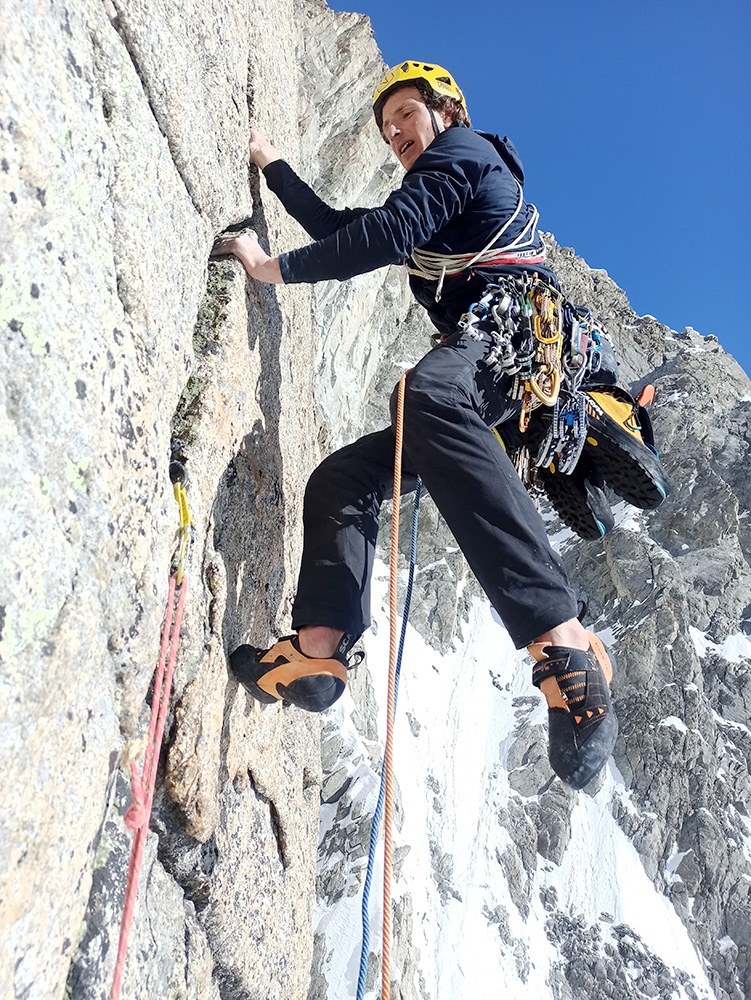 Grandes Jorasses, Il regalo di Berna, Matteo Della Bordella, Giacomo Mauri, Luca Schiera