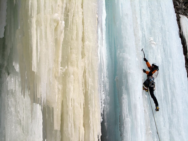 Usa e Canada Ice Climbing Connection