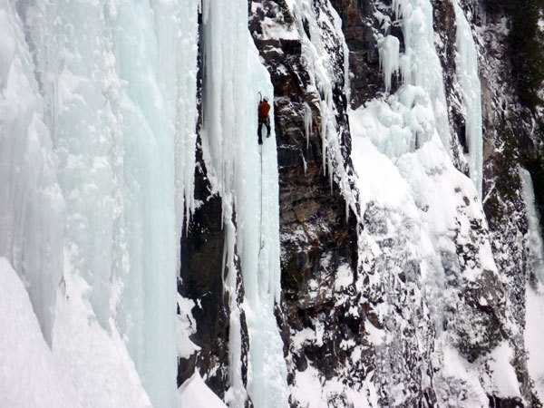 Usa e Canada Ice Climbing Connection