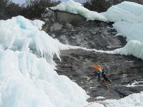 Usa e Canada Ice Climbing Connection