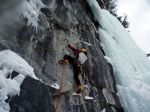 Usa e Canada Ice Climbing Connection