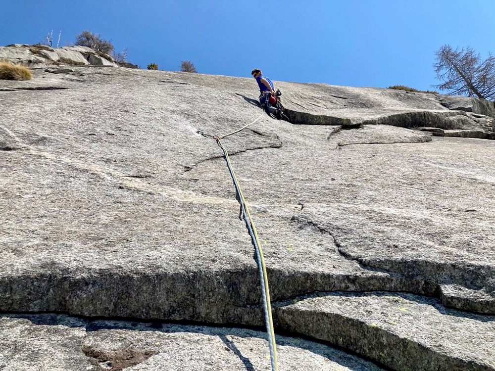 Orizzonte Perduto, Val Bodengo, La Gobba dell’Elefante, Emanuele Capelli, Simone Manzi