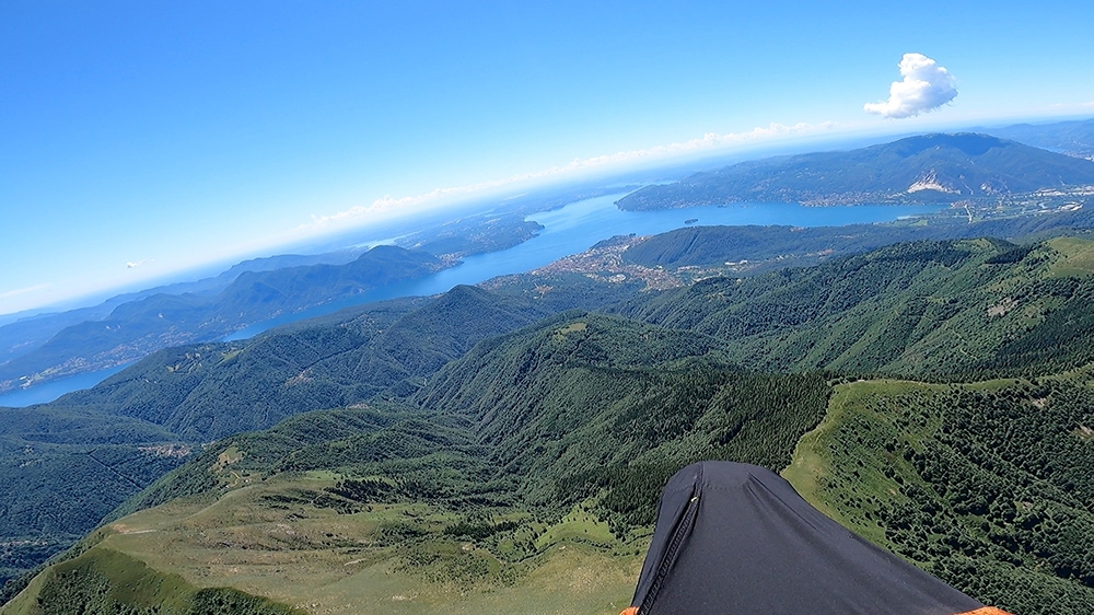 Edoardo Colombo from Gressoney to Gorizia by paraglider