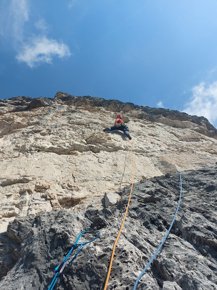 Cima G. Costantini, Moiazza, Dolomites, Alessandro Baù, Andrej Grmovšek, Luka Krajnc, Luka Lindič