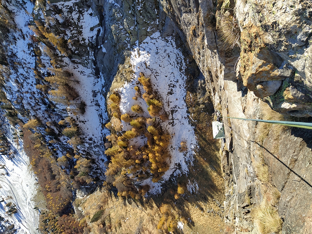 Lotta Continua, Precipizio di Strem, Val Bodengo, Simone Manzi, Maximiliano Piazza, Matteo De Zaiacomo