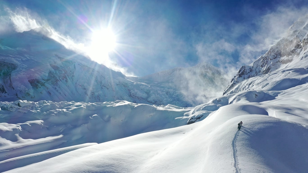 Manaslu, Simone Moro, Alex Txikon