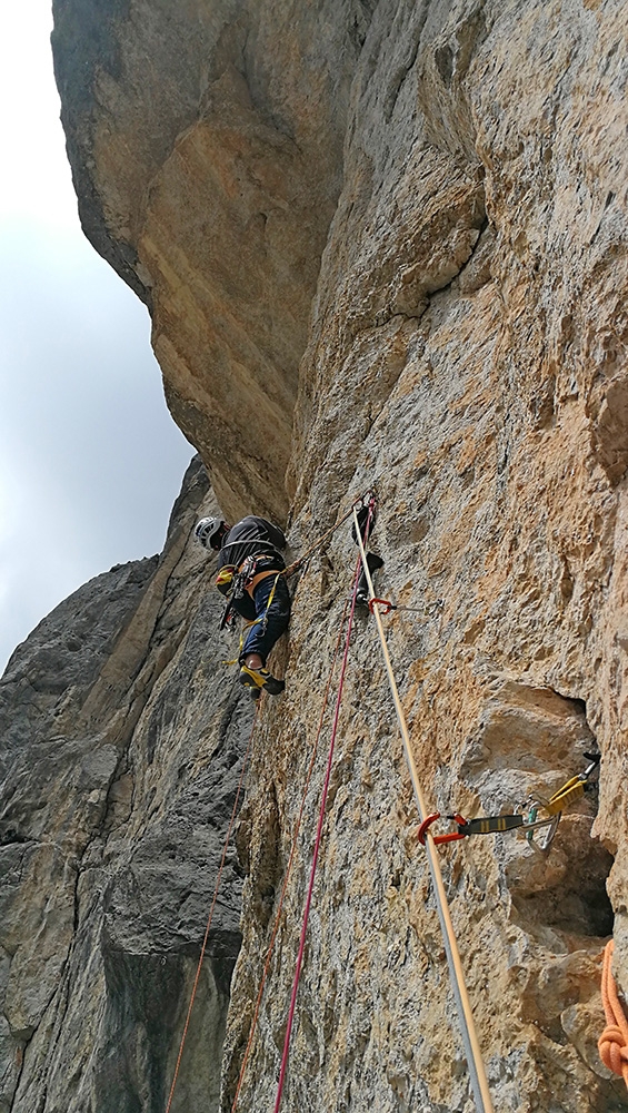 Marmolada, Dolomiti, Piz Serauta, Tentar non nuoce, Rolando Larcher, Tiziano Buccella, Geremia Vergoni