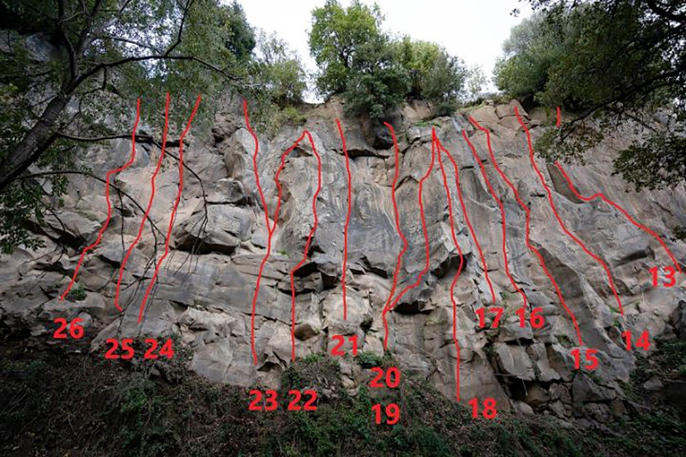 Etna climbing, Sicily, Falesia del Sarbaggio