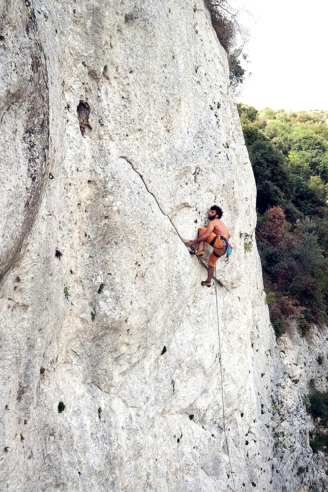 Onda anomala, Sicilia, arrampicata, Dario Di Gabriele