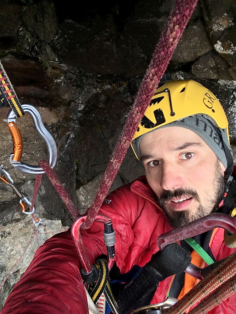 Buahellir, drytooling, Iceland, Matteo Meucci