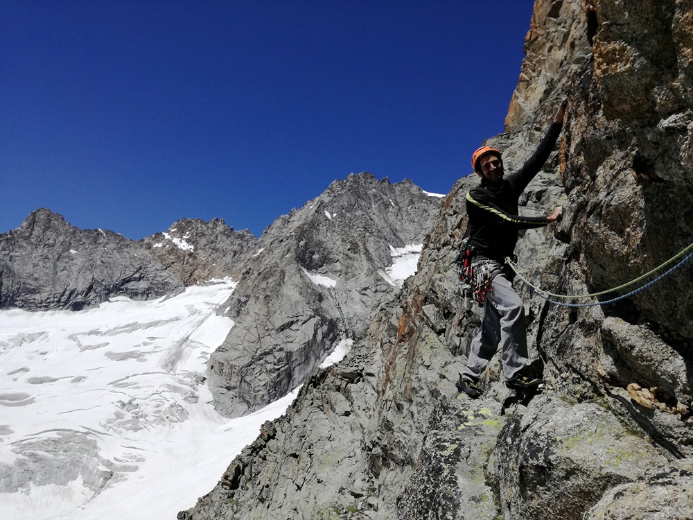 Triolet, Mont Blanc, Cresta del Mont Rouge de Triolet, Ivano Regis, AnnaMaria Bruzzese, Alessandro Fiorenza, Elio Riva