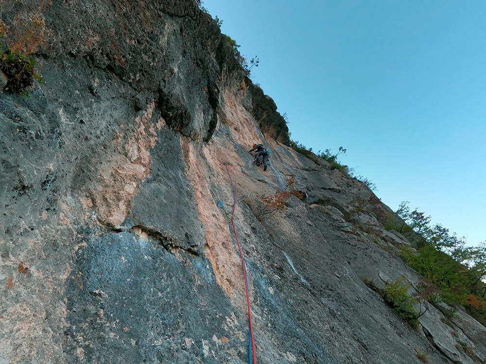 Monte Castel Corona, Val di Non, Via Nòn alpinistica, Stefano Menegardi, Umberto Santuari