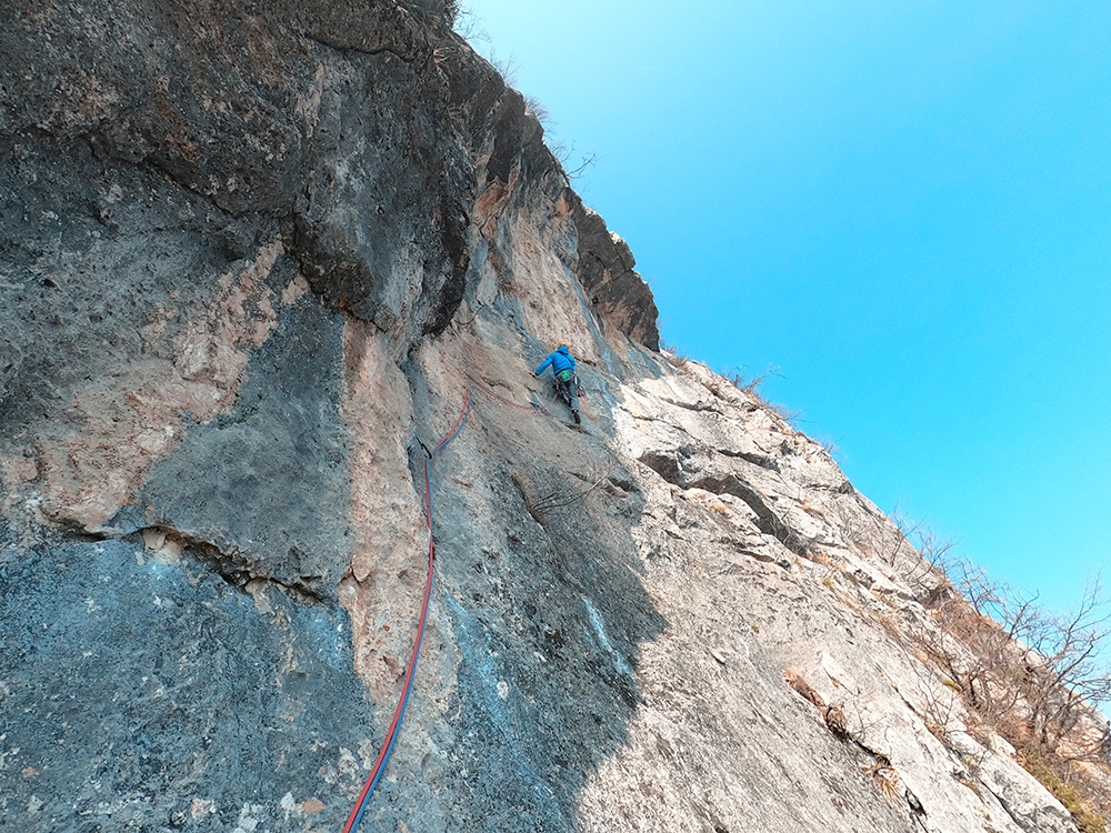Monte Castel Corona, Val di Non, Via Nòn alpinistica, Stefano Menegardi, Umberto Santuari