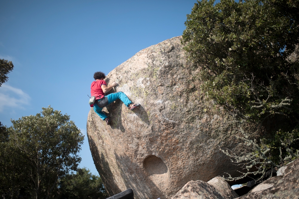 Bouldering in Sardinia