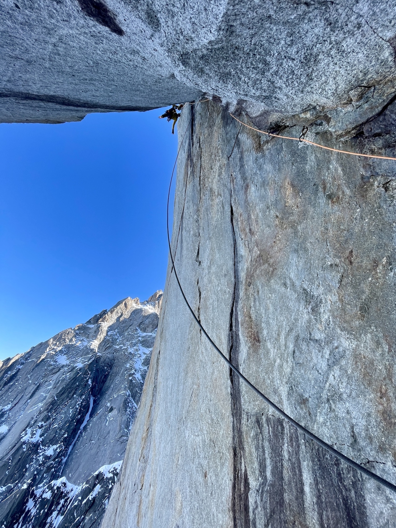 Aiguille des Pèlerins, Mont Blanc, Tom Livingstone, Symon Welfringer