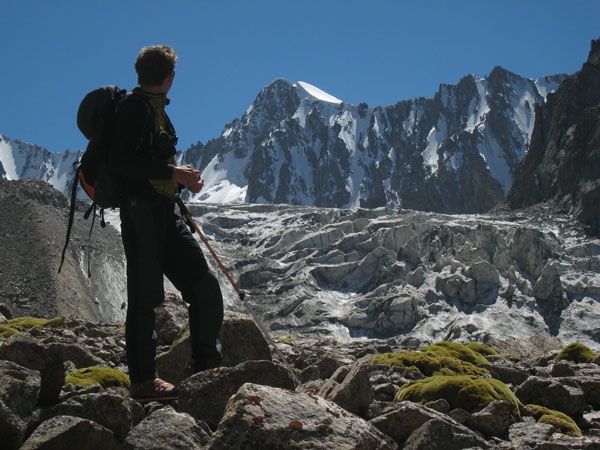 Alpinismo: Vetta del Kahn-Tengri (7010m) per Luca Vuerich