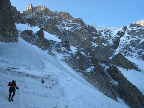 Alpinismo: Vetta del Kahn-Tengri (7010m) per Luca Vuerich