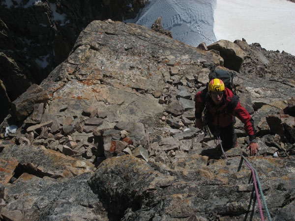 Alpinismo: Vetta del Kahn-Tengri (7010m) per Luca Vuerich