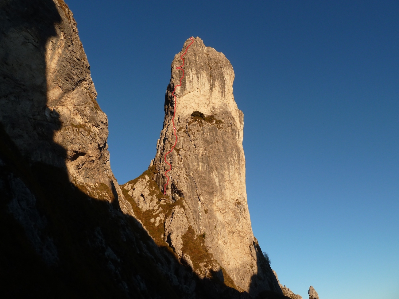 Spigolo Nord, Torre Costanza, Grignetta, Saverio De Toffol, Jorge Leonel Palacios