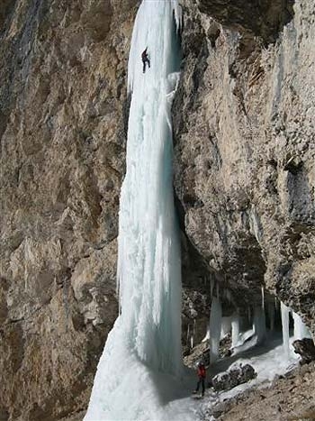 Yosemite Icefall