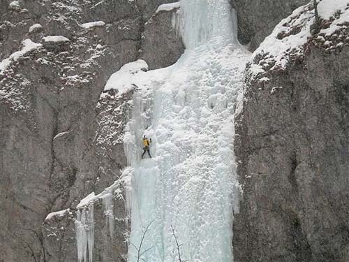 Cascata di Cambrembo