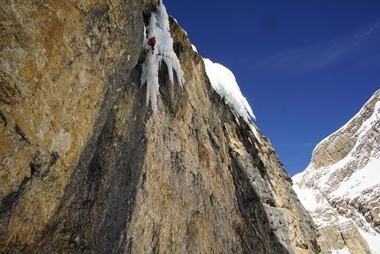 Solo per un altro Hashtag Val Lasties - Sella - Solo per un altro Hashtag: Val Lasties, Gruppo del Sella, Dolomites (Johannes Egger, Jörg Niedermayr, Friedl Brancalion 27/01/2018)