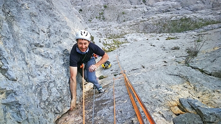 Viaggio nel Passato Monte Casale II° Pilastro - Viaggio nel Passato: Herman Zanetti nel grande diedro del undicesimo tiro