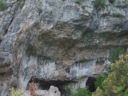 Trekking delle Cave di Oolite a Massone - 