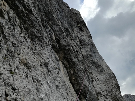 Mente Demente Spiz de la Lastia - Mente Demente: Pitch 7, Spiz della Lastia, Dolomites (Francesco Fent, Alberto Maschio, Diego Toigo)