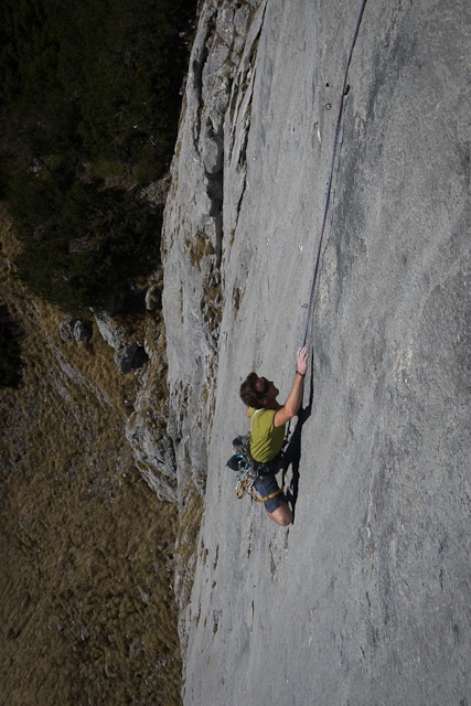 David Lama - Florian Klingler on Woher Kompass, 8a+ 120m, Waidringer Steinplatte, Austria