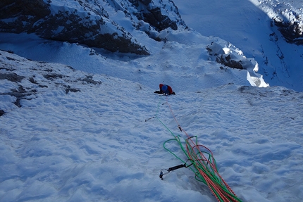 CRAM - Circolo Ricreativo Aziendale Mountime Cima Brenta - CRAM - Circolo Ricreativo Aziendale Mountime: Matteo Faletti sale da secondo, Cima Brenta (Dolomiti di Brenta)